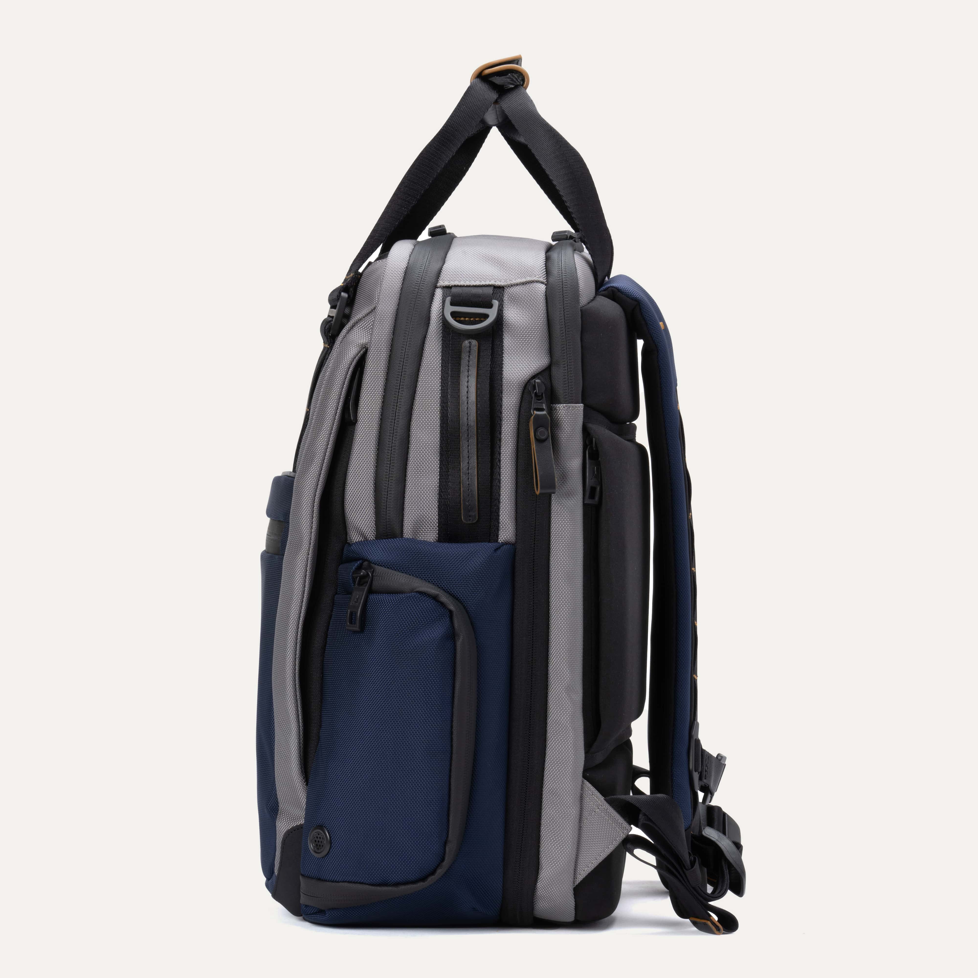 Travelpro® Altitude™ Medium Expandable Laptop Backpack 25-30L- Stellar Navy/Grey